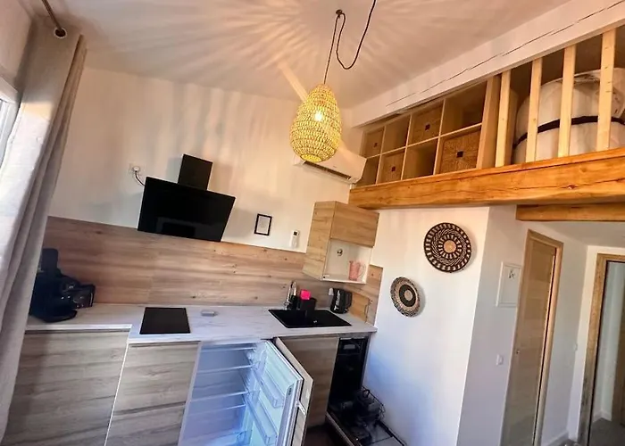 Les Appartements De Nana 10 - Studio Hypercentre, Rue Meynadier, Palais & Plage, Clim, Wifi